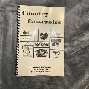 Country Casseroles Beta Sigma Phi, New Hampton, Iowa VTG Spiral Bound Cookbook